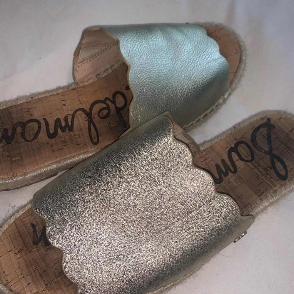 Sam Edelman 9.5 gold slides